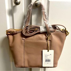 HOBO brand Kingston mini purse